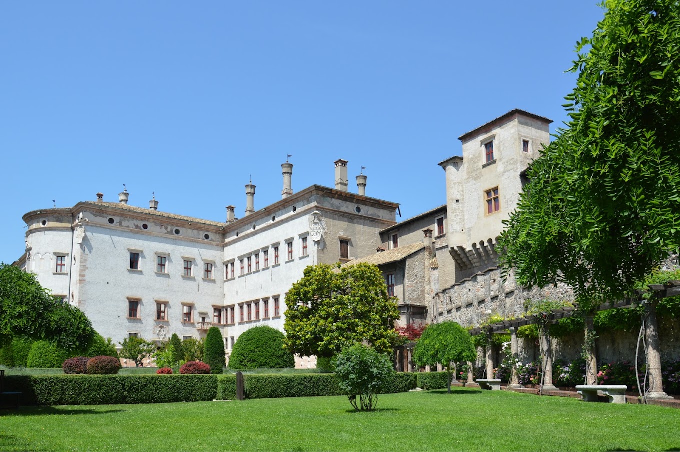 GIARDINI CASTELLO DEL BUONCONSIGLIO